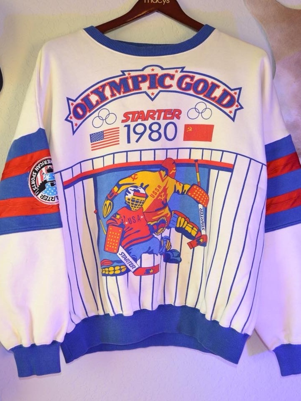 STARTER White Sweater with Blue and Red Olympic Gold 1980 Hockey Graphic